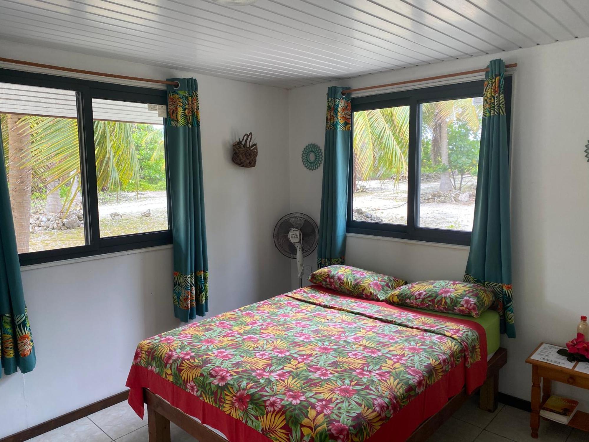 Korikori House Fakarava II Hotel Rotoava Eksteriør billede