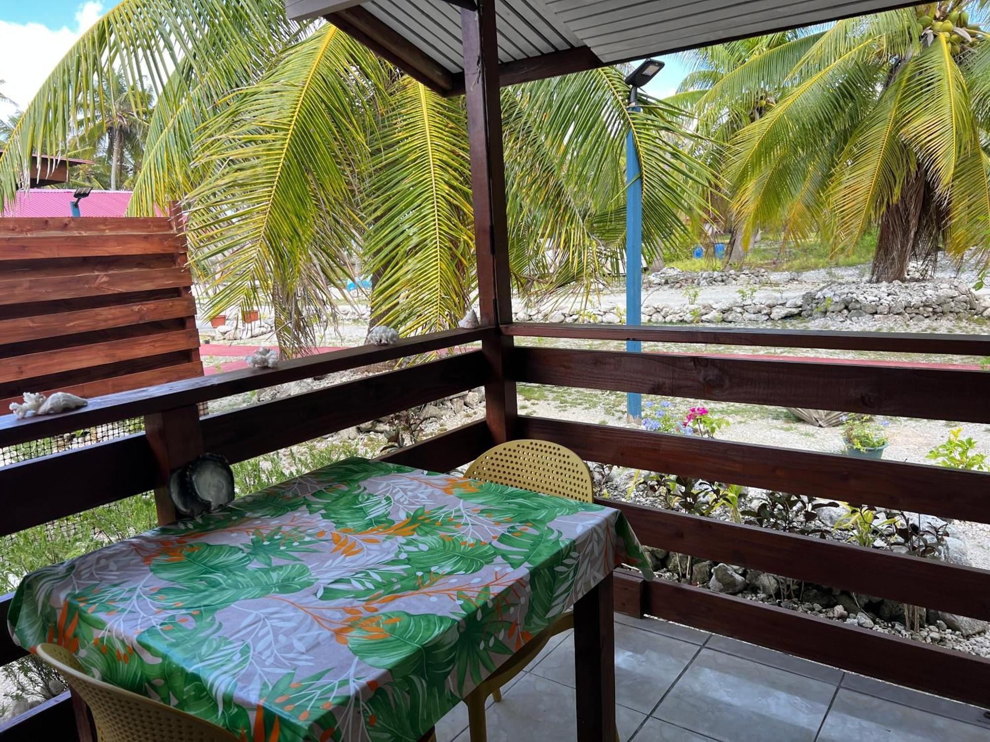 Korikori House Fakarava II Hotel Rotoava Eksteriør billede